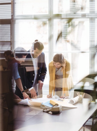 Besprechung Krawall&Krone